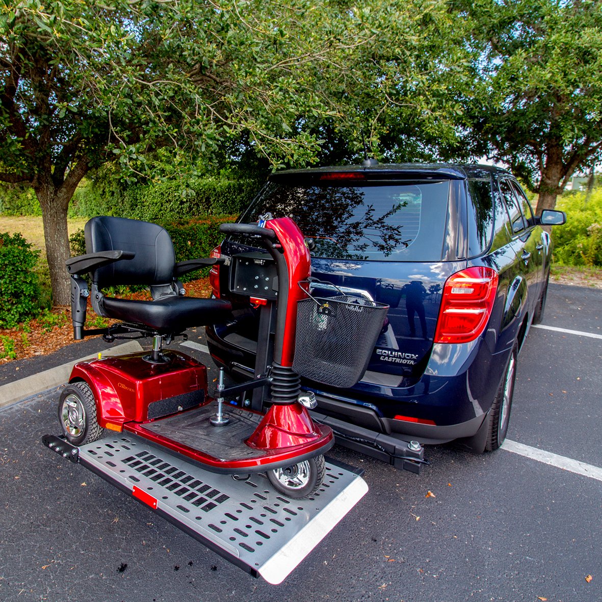 Fully Automatic Scooter Lift Carrier, Swing Away Joint, Class III A3786