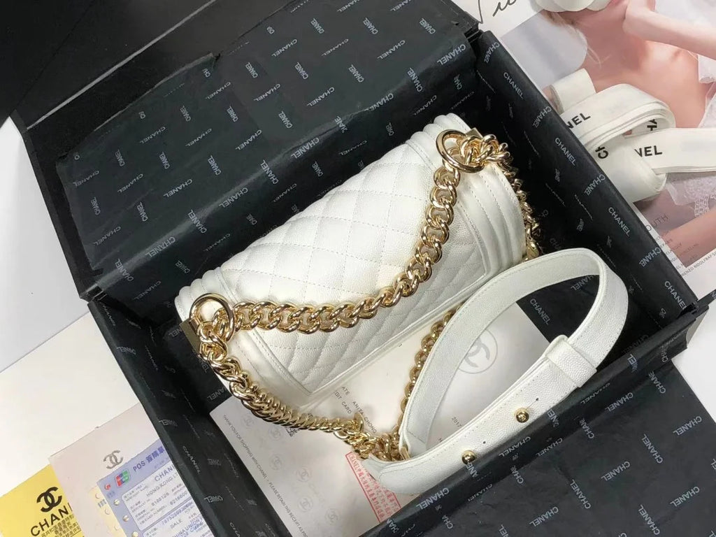 White Flapbag Y86793