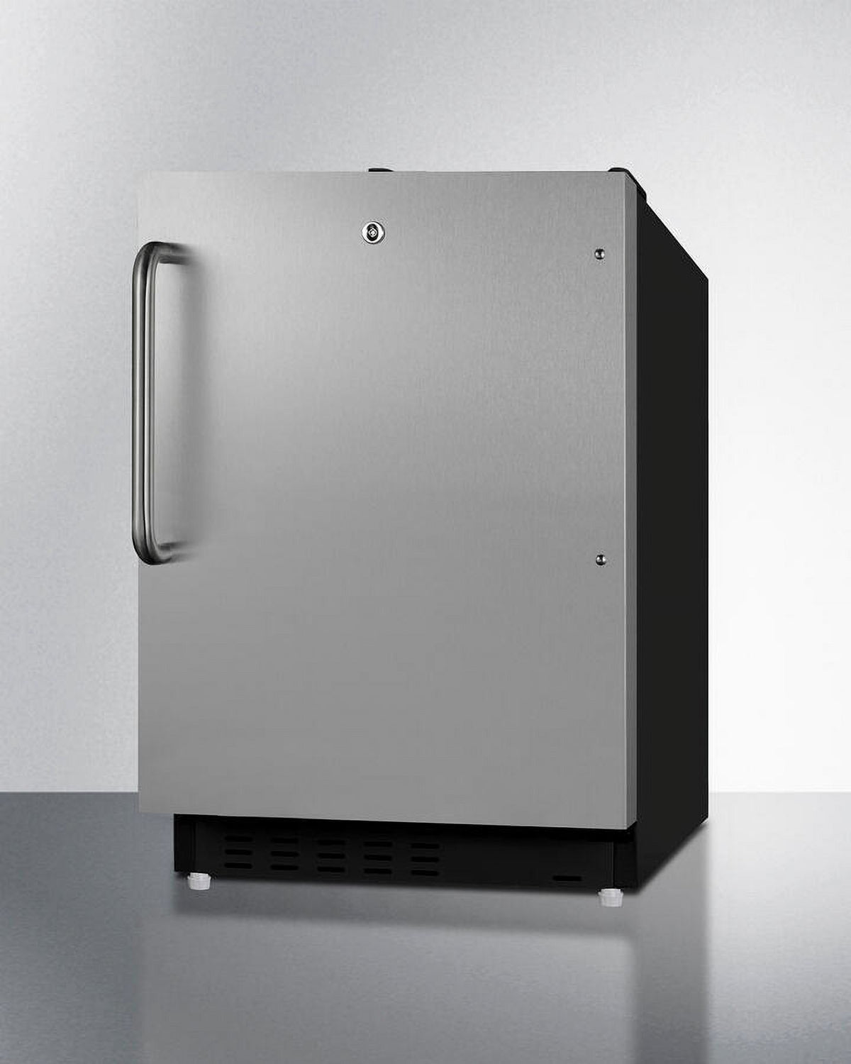COMPACT REFRIGERATOR K38619